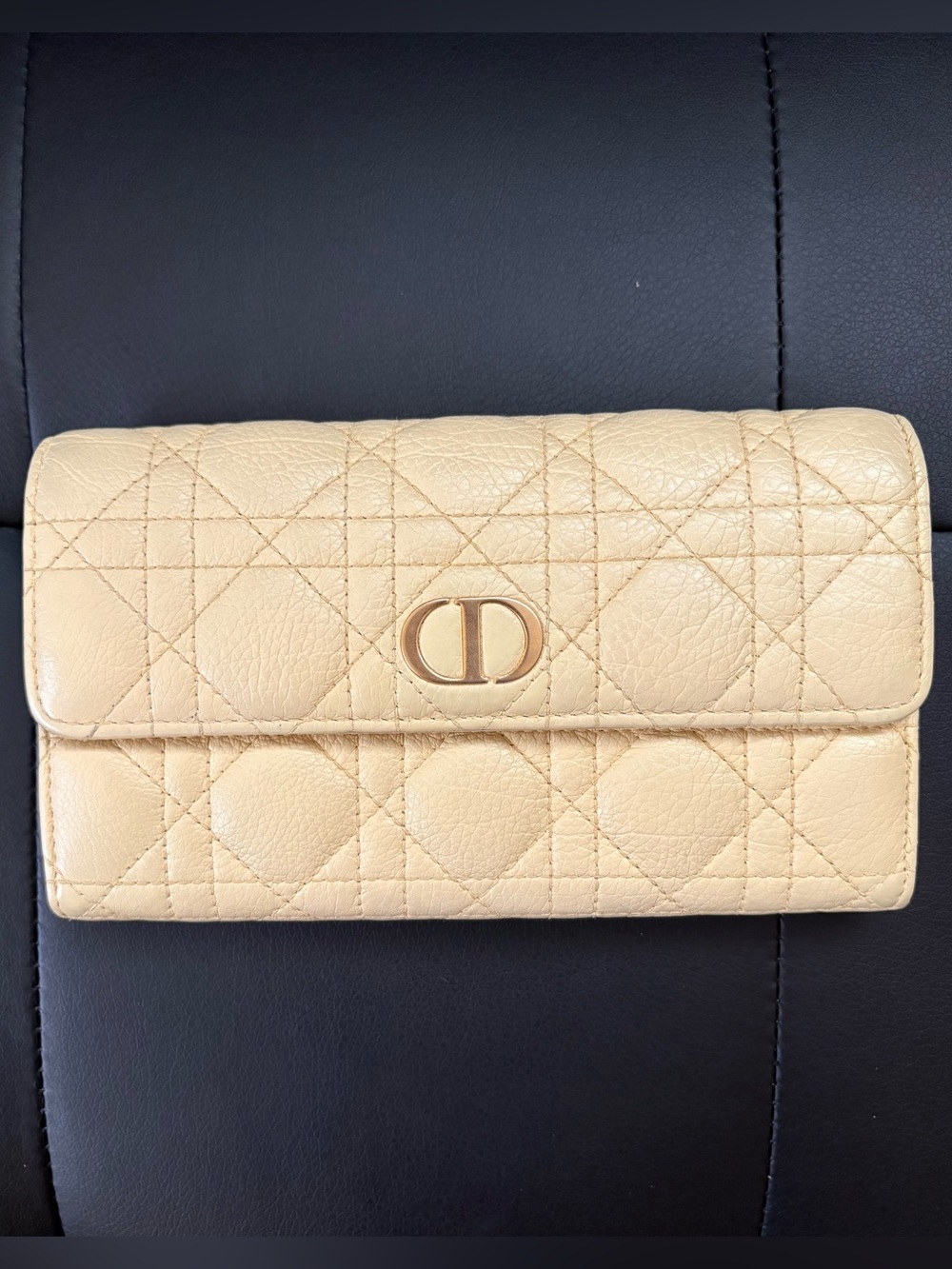 Christian Dior Cannage leather long wallet on chain in pale yellow - Picture 2 of 9